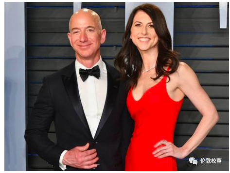 新料:亚马逊总裁发给情人的露骨短信全面曝光!看完脸红!