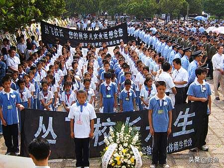 丛飞：行善11年，被说“好人没好报”？他女儿的现状告诉你答案