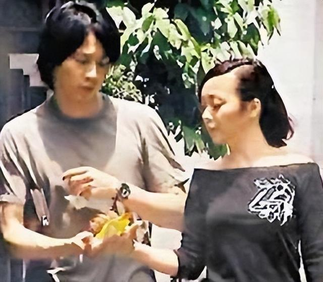 从嫩模到白富美，婚后约会情人，陶喆的“情史”远比你想得更精彩