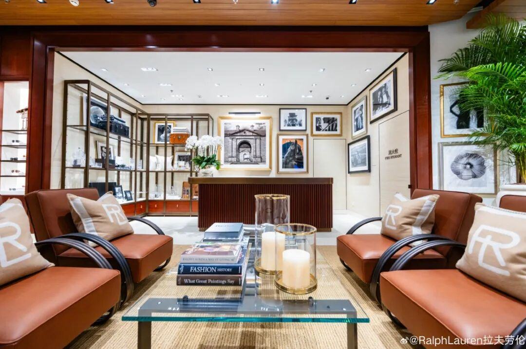 二手高奢与本土新锐夹击，轻奢品牌如何反攻？