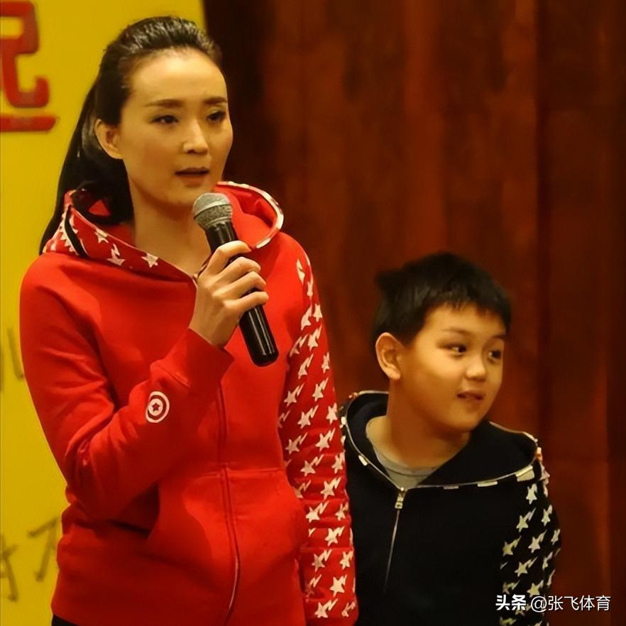 丈夫王志才失联7年,王艳丢失的面子,这次竟被19岁儿子找了回来