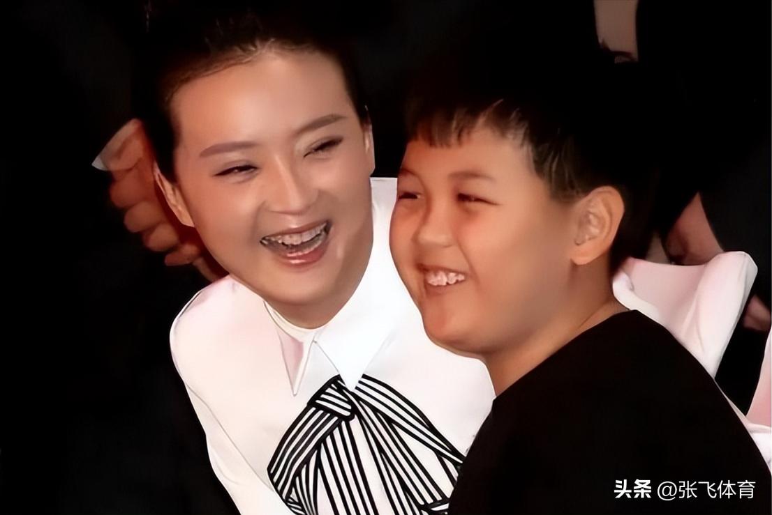 丈夫王志才失联7年,王艳丢失的面子,这次竟被19岁儿子找了回来