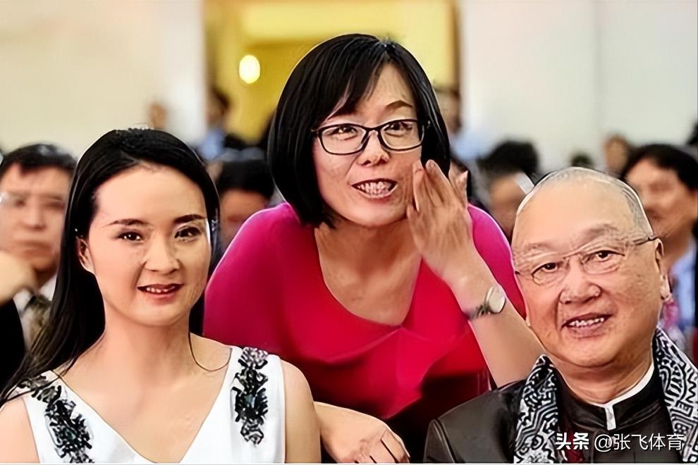 丈夫王志才失联7年,王艳丢失的面子,这次竟被19岁儿子找了回来