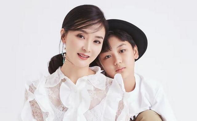 丈夫王志才失联7年，王艳丢失的面子，这次竟被19岁儿子找了回来