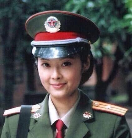 富商徐威与袁立在一起12年，为什么最后还是娶了张怡宁？