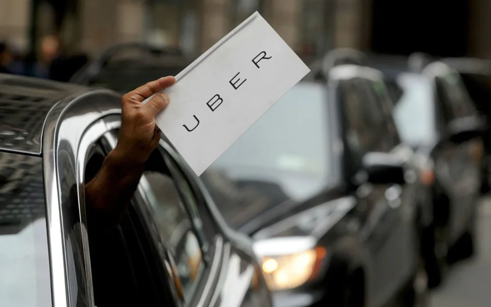 【虎嗅晚报】重庆、广州法院：今日头条禁止传播热门游戏；清华与华为签署科技合作框架协议