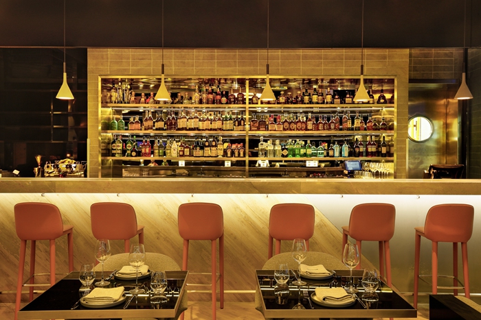 魔都又一家网红复合餐厅 全球第七家Mercedes me外滩店来了