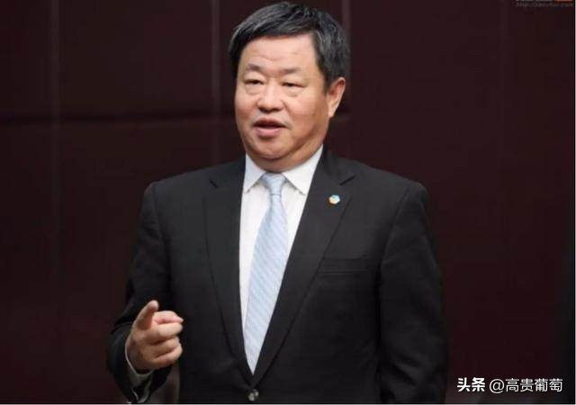 中国“央企第一人”：执掌四家世界500强，管理资产万亿，啥来