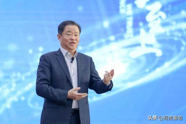 中国“央企第一人”：执掌四家世界500强，管理资产万亿，啥来
