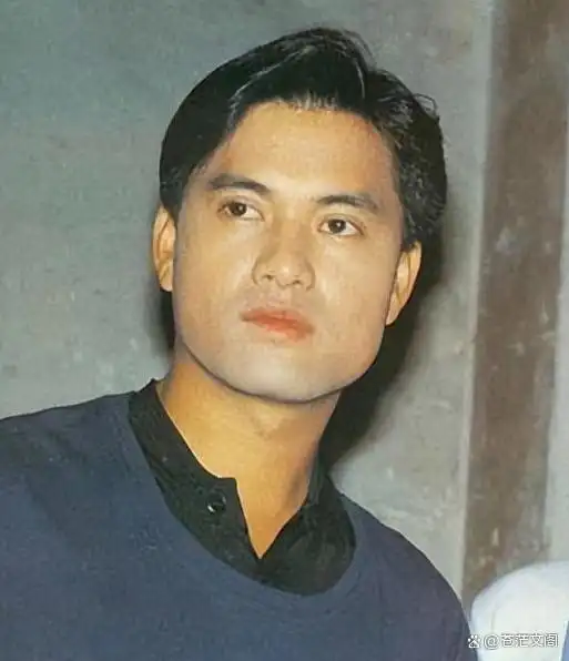 “冻龄男神”吕良伟：一婚周海媚，二婚邝美云，三婚娶贵州富婆