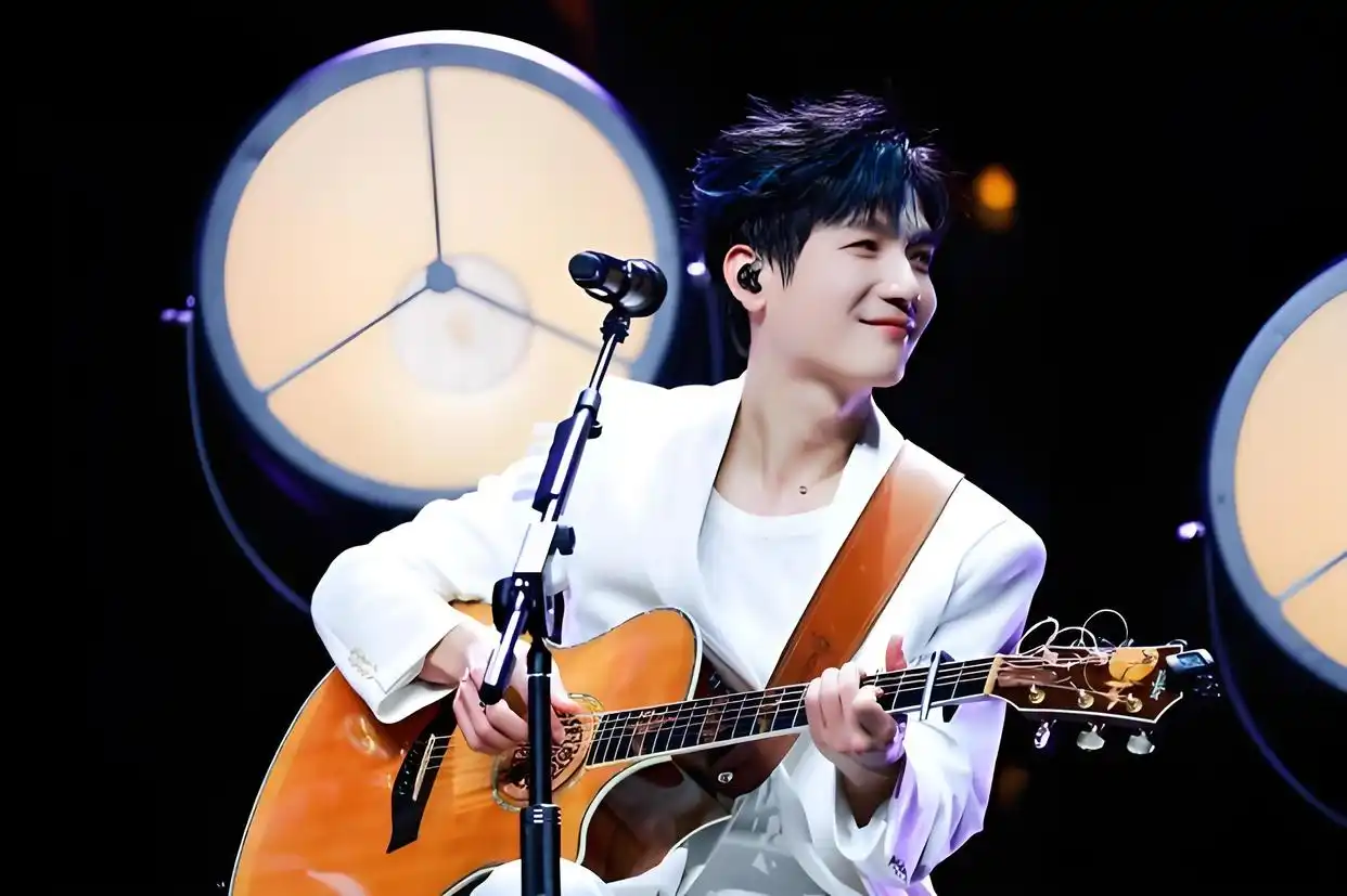 07年快男排名,苏醒多才多艺,魏晨华丽转型,张杰第4但发展最好