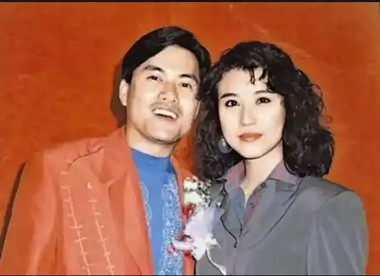 63岁吕良伟，娶3任妻子都是尤物，现身价过亿，只因娶了个好老婆