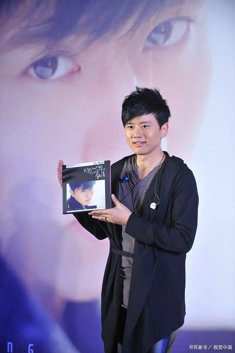 回溯星光起点：张杰与那一届快男的璀璨之旅