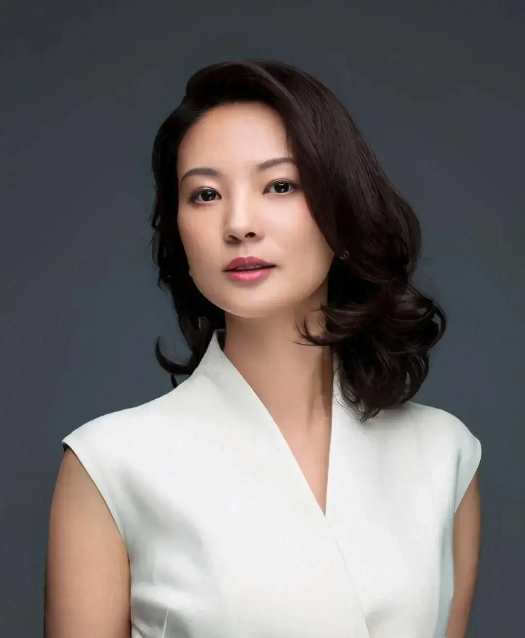 从辽宁走出去的八位央视主持人，这样排名你认可吗？