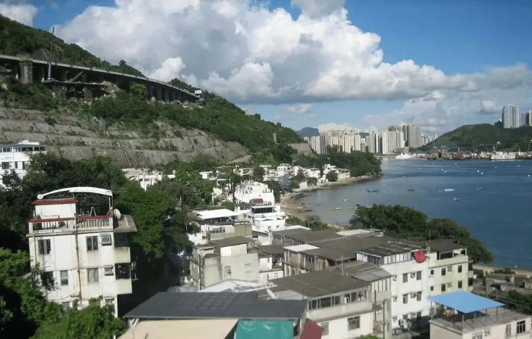 赵薇这婚结得，算血亏吗？