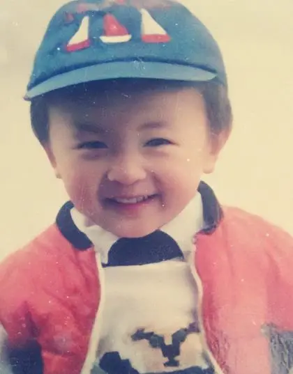 从“快男冠军”到“查无此人”，李炜是如何把一手好牌打烂的？