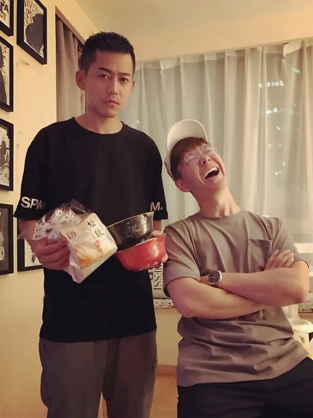 这位叫苏醒的“十八线男星”，这几年活得也太精彩了