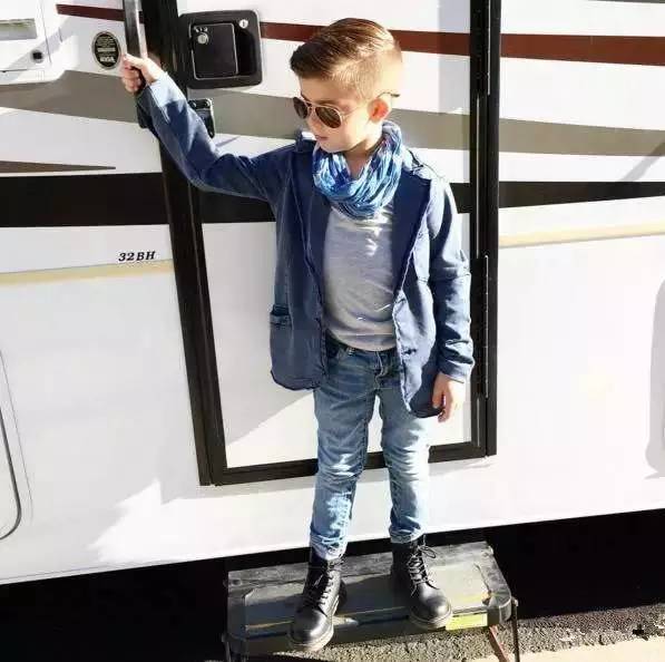 正确的晒娃方式 赶快时尚起来