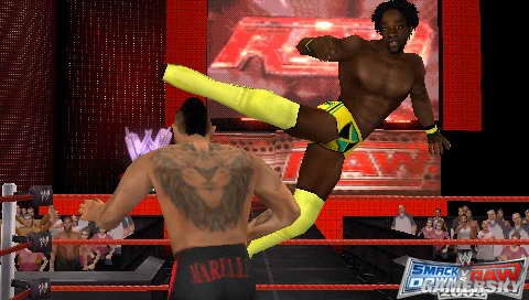 PSP《美国职业摔角联盟 2009》欧版下载