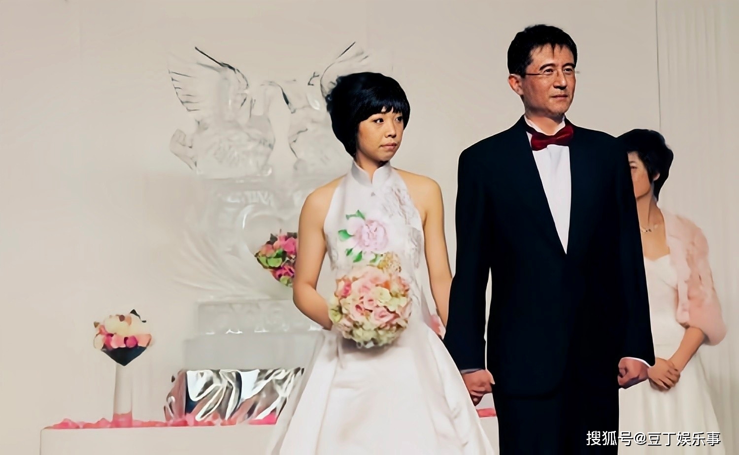 亿万富翁徐威：与袁立同居12年，后转身娶小20岁张怡宁