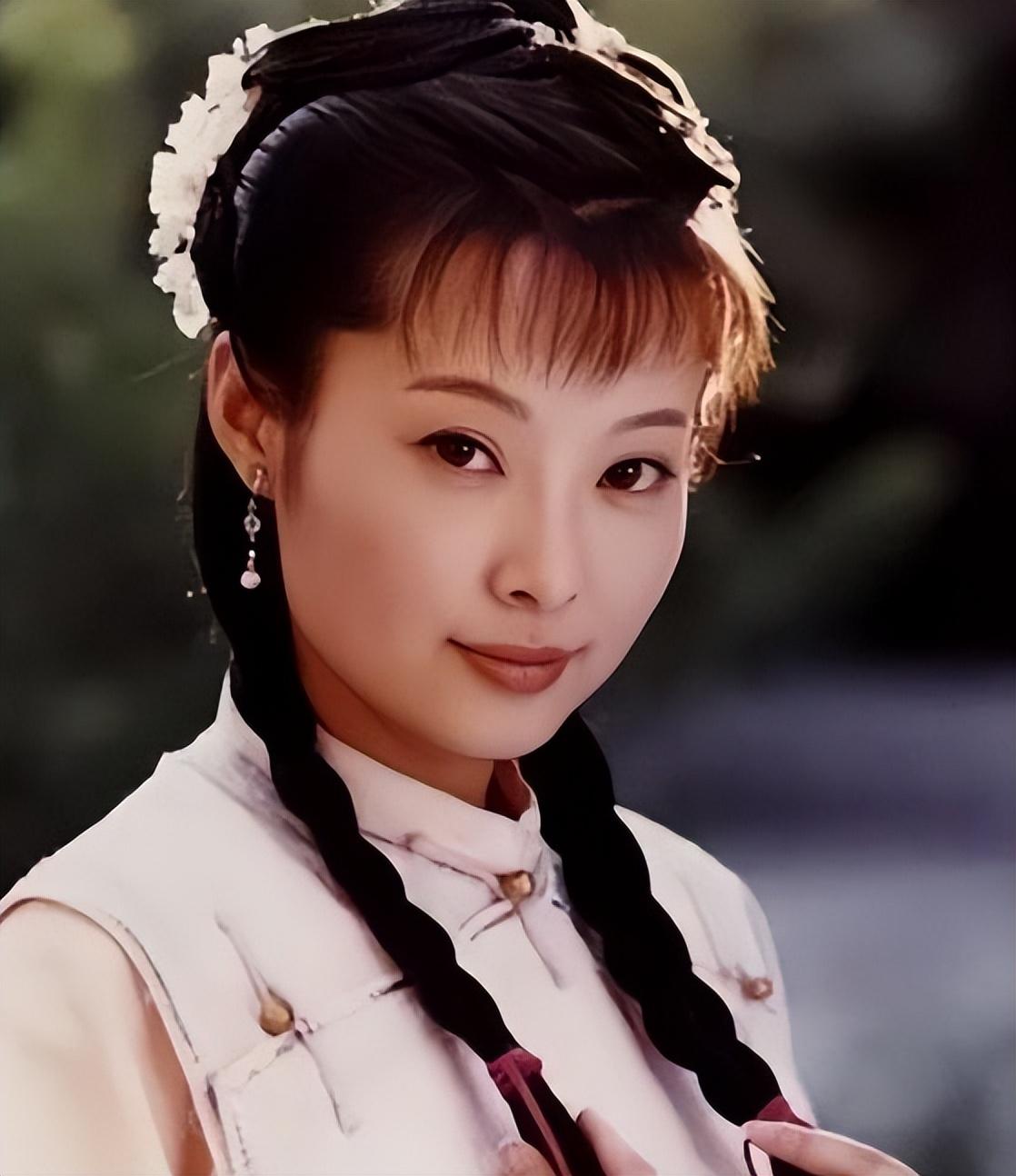 曾经“不可一世”的袁立,为何竟会走到了今天这般地步?