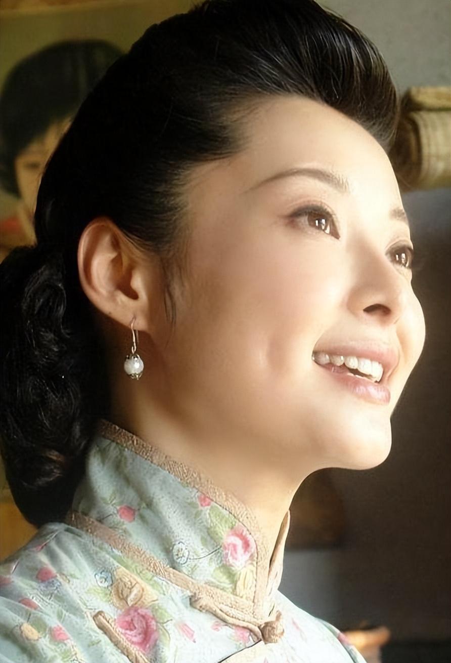 曾经“不可一世”的袁立,为何竟会走到了今天这般地步?