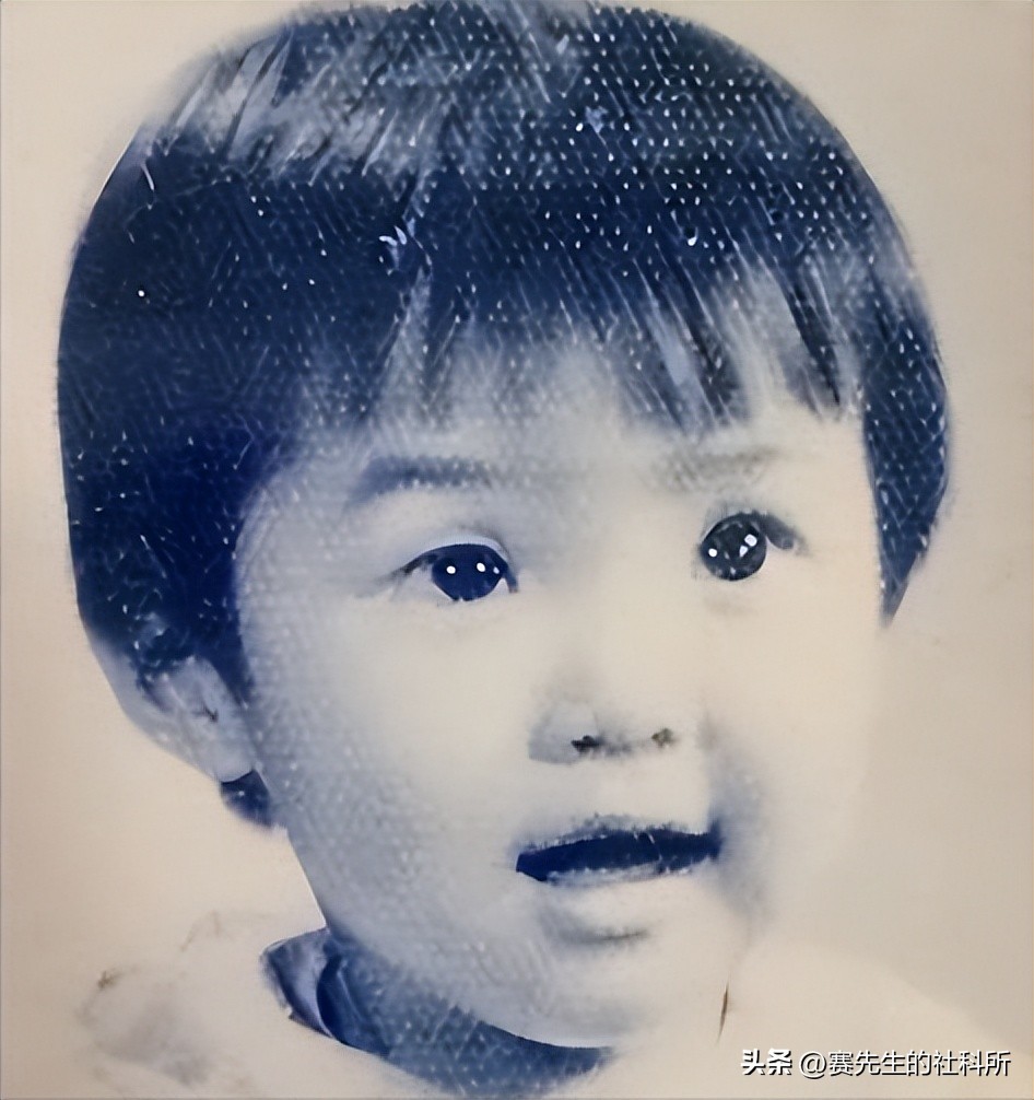 炮轰节目组,爆料明星黑料,口无遮拦的袁立是耿直还是“疯”?