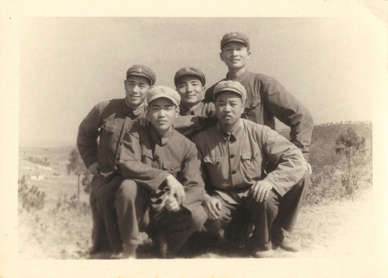 随笔｜隔江山色新——品汪观清先生画作