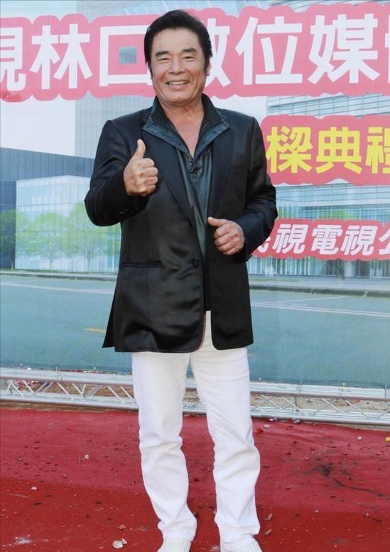 老戏骨雷洪:6个老婆同住一屋,每人每月7万零花钱,71岁娶第七房