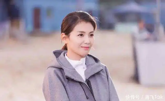 大难临头各自飞?为丈夫还清4亿债务的刘涛,已走上了另一条大道