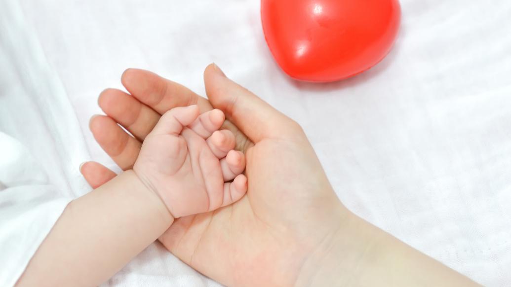 多地发布新一轮生育意愿调查报告：还有哪些痛点？现行政策奏效吗？