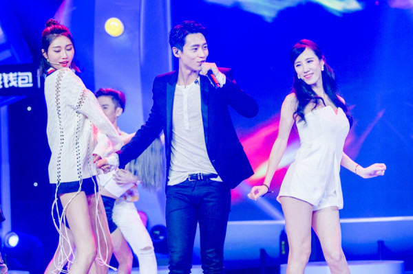 魏晨遇拼爹选手不敢淘汰 谢娜自曝退出歌坛原因