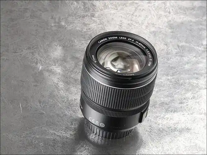 佳能镜头色彩圈揭秘:红绿金银各显其能