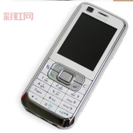 诺基亚2700c：经典直板手机回顾，耐用与简约并存