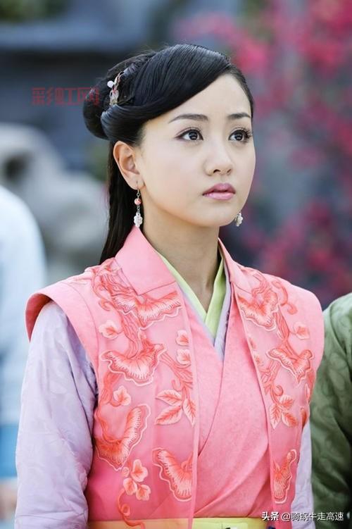 岳灵珊的悲情命运：从青梅竹马到命丧爱人之手