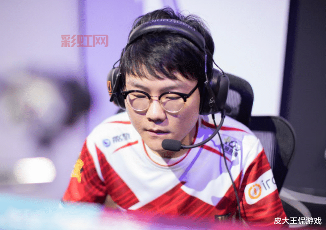 s3全球总决赛皇族惜败，uzi泪洒赛场成经典！