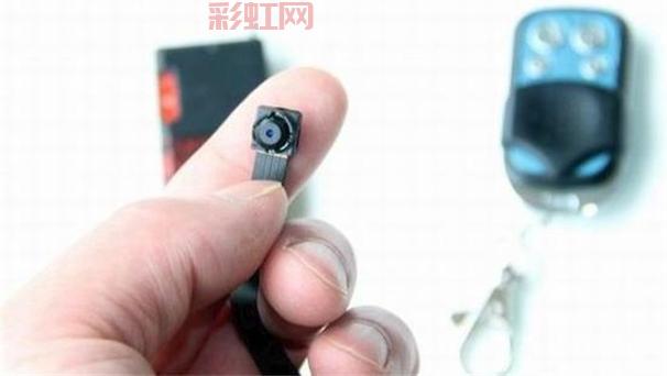 全球18万个摄像头被1人控制，偷拍黑产如何横行无阻？