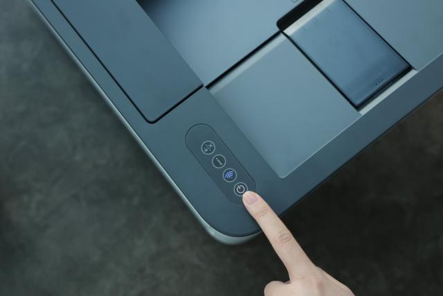 惠普捷系列LaserJet Pro 3004dw打印机体验：快速、易用！专为小团队中小企业量身定制