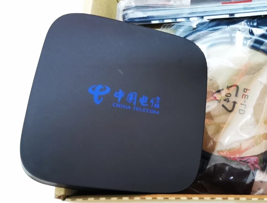 4款电视机顶盒，可从手机或电脑播放您喜爱的节目