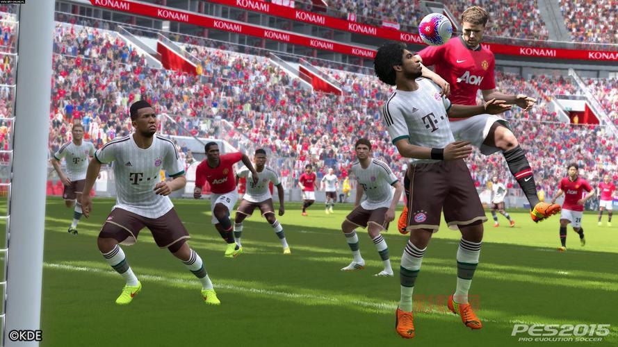 PES2015游戏评测：实况足球2015的创新与挑战