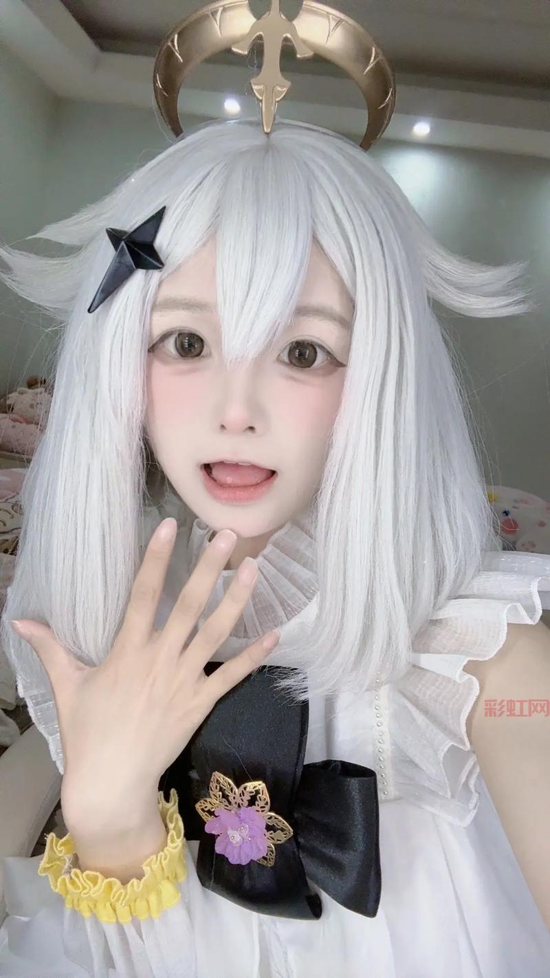 原神派蒙的真实身份大揭秘，你绝对猜不到的真相！
