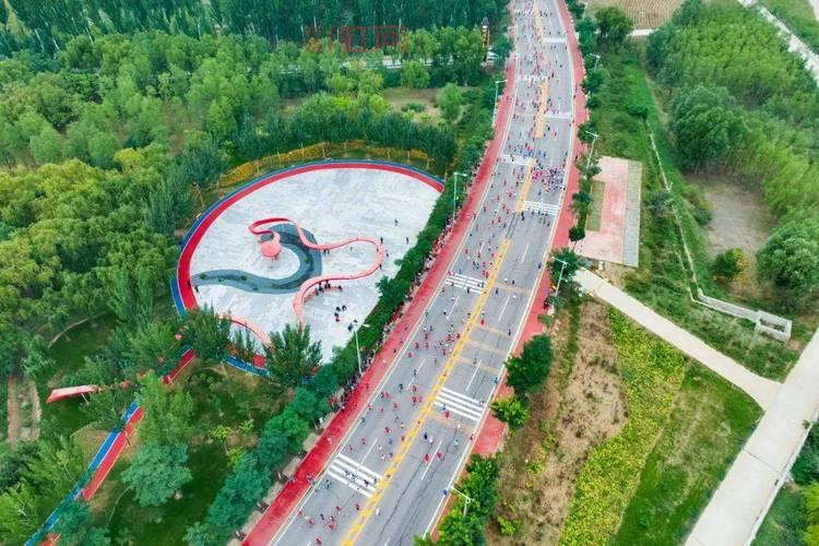 QQ飞车托马斯火山湖怎么跑？56秒大神教你轻松跑！