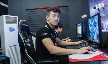 死亡宣告再陷打人丑闻，职业生涯危机加剧