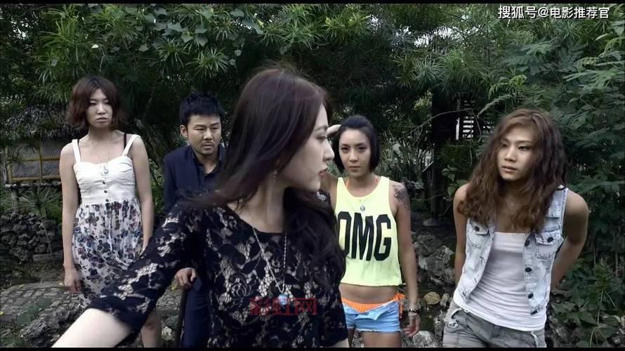 巨乳娘战僵尸电影揭秘：苍井空激情出演引热议
