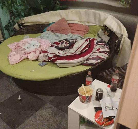 想知道节点亲王沙法尔的私人房间有什么？进来看看！