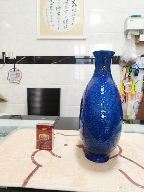蓝月收藏品怎么摆放好看？这些技巧让你的家更有格调！