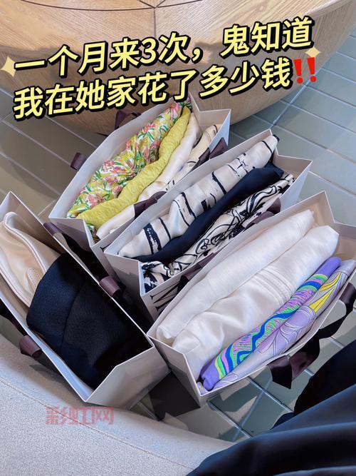 灵纹布包多少钱一个？不同材质价格大不相同！