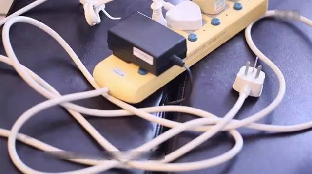 如果你有7台手机,怎么充电?