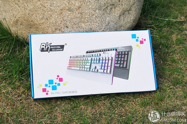 复古设计大手托——RK Pro104 RGB机械键盘评测
