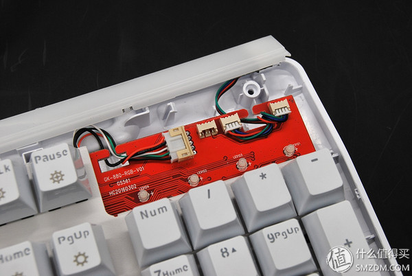 复古设计大手托——RK Pro104 RGB机械键盘评测